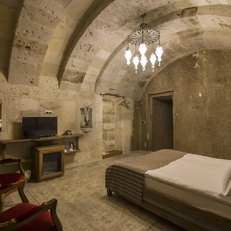 Hera Cave Готель Гьореме