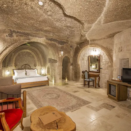 Hera Cave Готель 4*