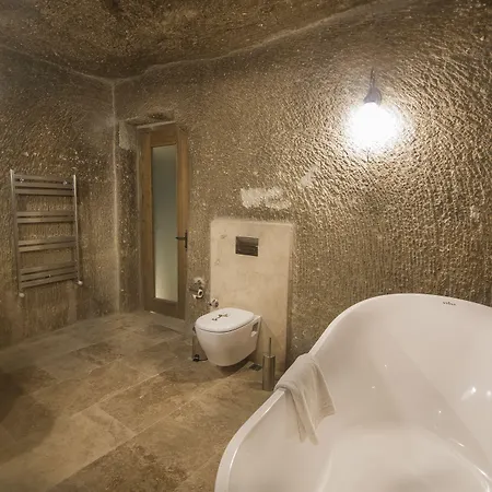 Hera Cave Готель